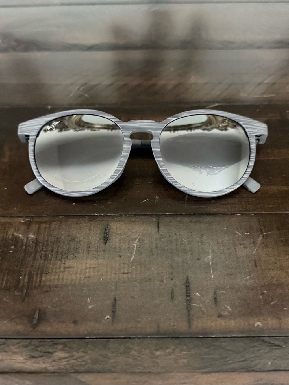 Maui Jim Kiawe Round Sunglasses Carbon Fiber Frame Neutral Grey Polarized Lenses